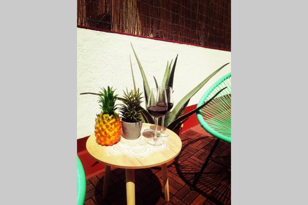 דירות אספלוגס דה לוברגאט M4 Cool Terrace. 1 Min To Metro. 15 Min To Center מראה חיצוני תמונה