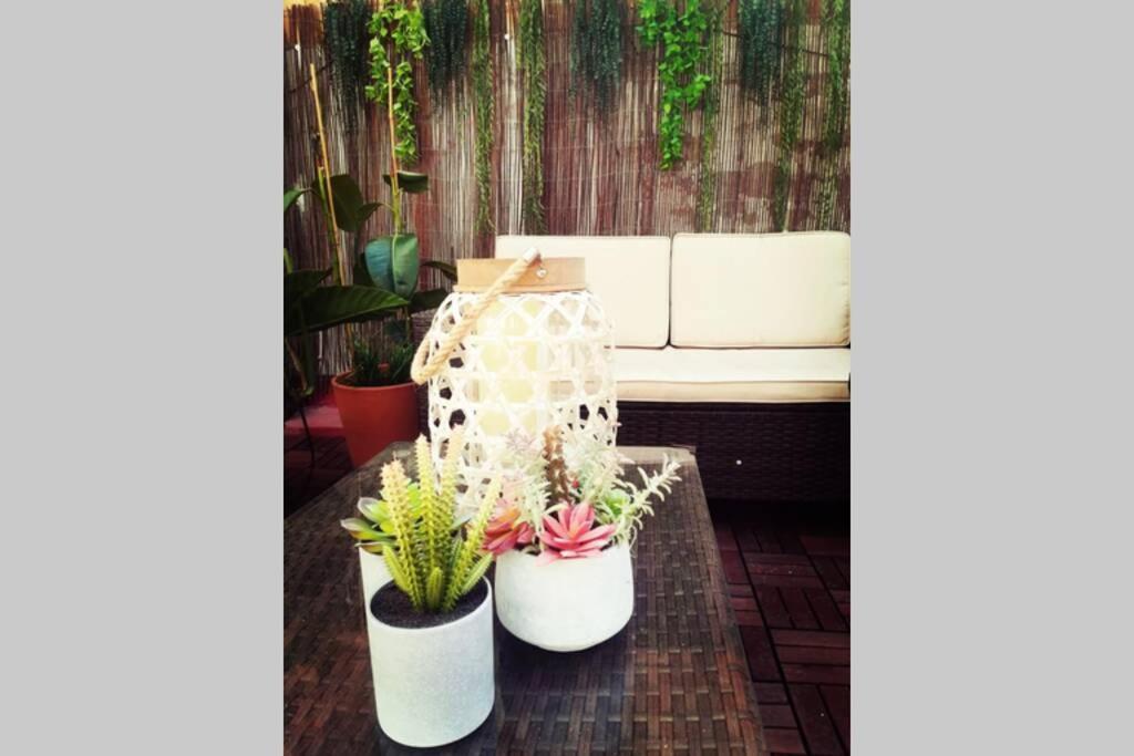 דירות אספלוגס דה לוברגאט M4 Cool Terrace. 1 Min To Metro. 15 Min To Center מראה חיצוני תמונה