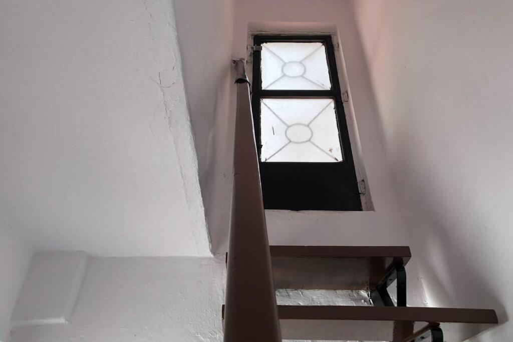 דירות אספלוגס דה לוברגאט M4 Cool Terrace. 1 Min To Metro. 15 Min To Center מראה חיצוני תמונה